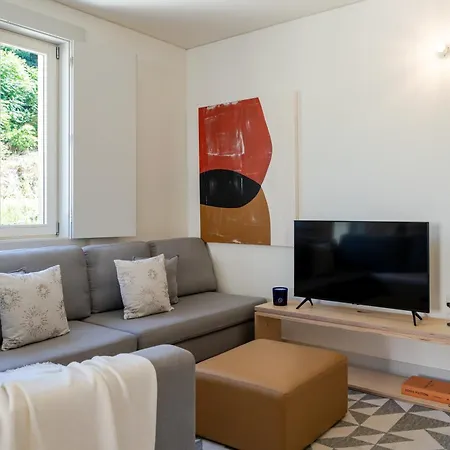 Lägenhet Lovely In The Heart Of By Hostwise