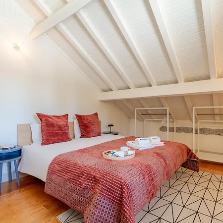 Lovely In The Heart Of By Hostwise Guimarães