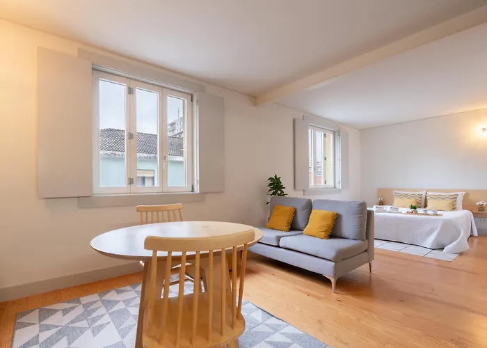 Apartament Lovely In The Heart Of By Hostwise