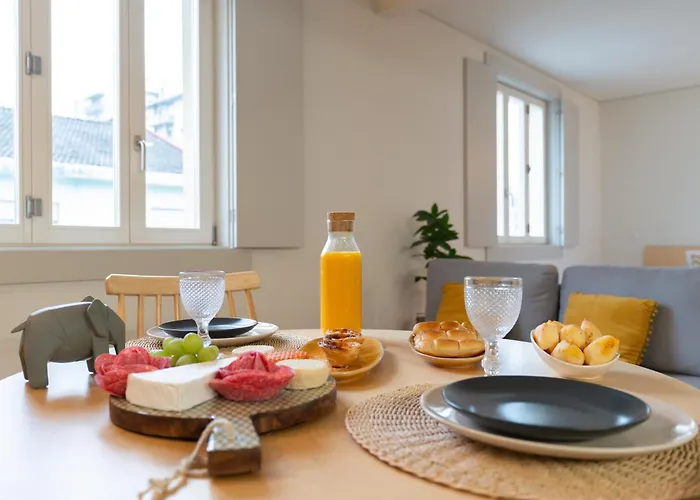 Lovely In The Heart Of By Hostwise